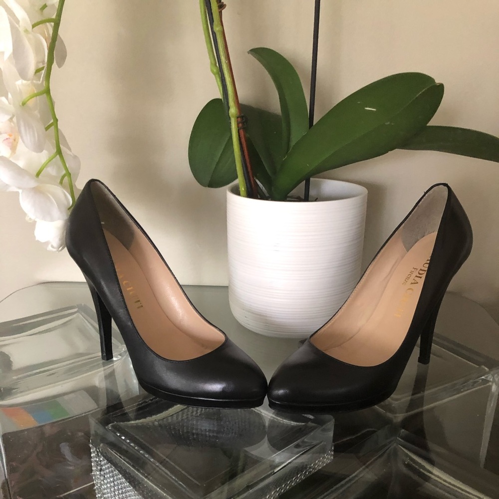 Claudia Ciuti. Firenze.Leather Shoes. Size 7M